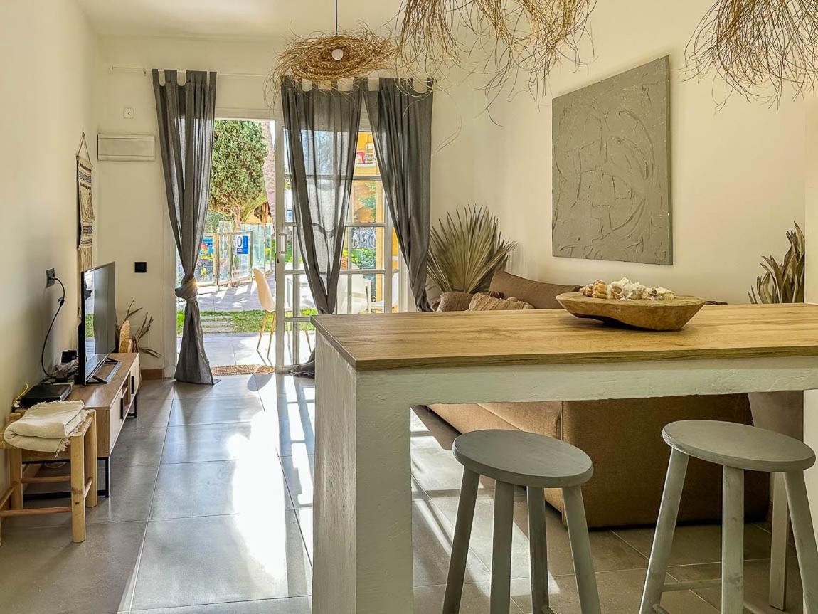Casa Buenavida - Coqueto Apartamento Reformado, Piscina Y Terraza Appartement Maspalomas  Buitenkant foto